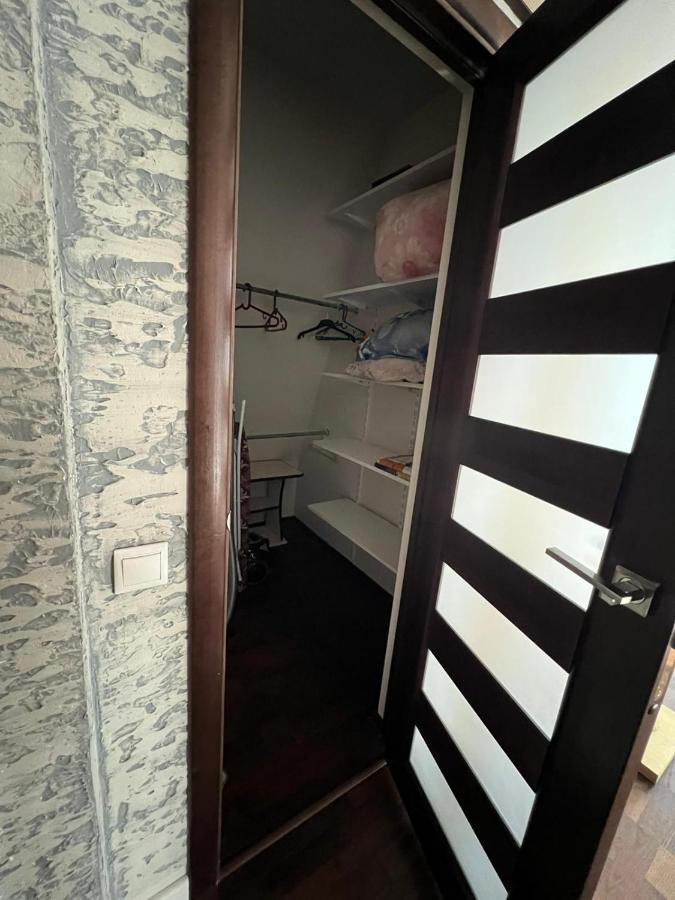 Central Park Accommodation 基希讷乌 外观 照片